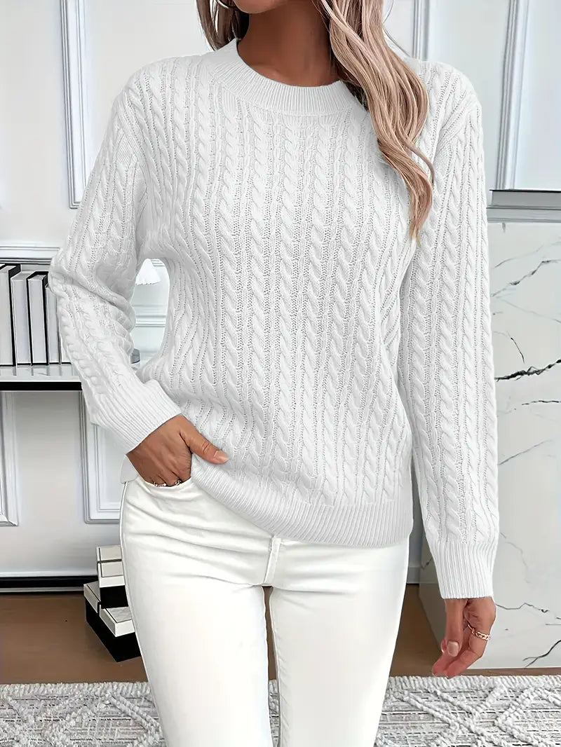 Wrenna | Classic Cable Soft Knit Sweater
