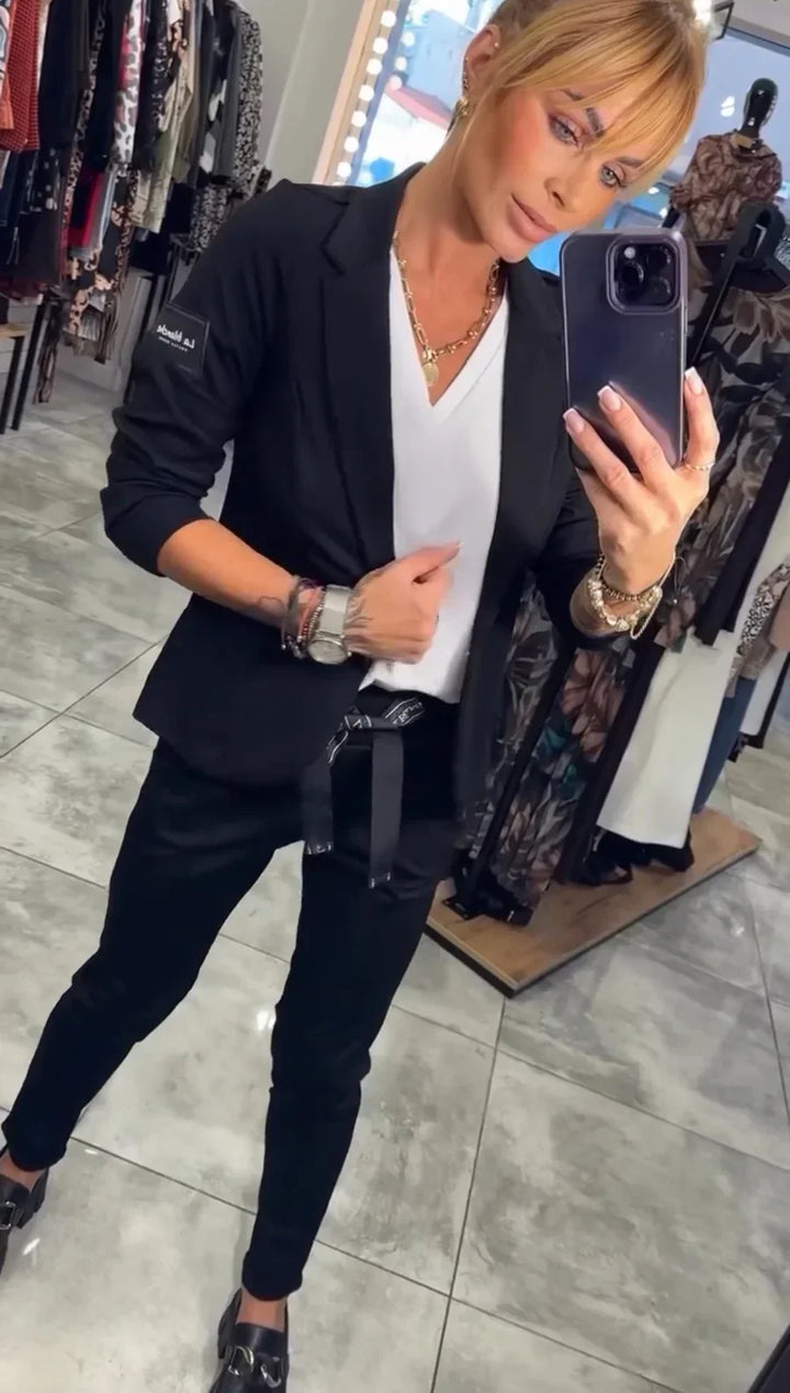 Lena | Modern Casual Chic Blazer and Pants Set