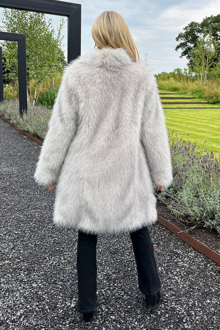 Chana | Elegant Plush Fur Coat