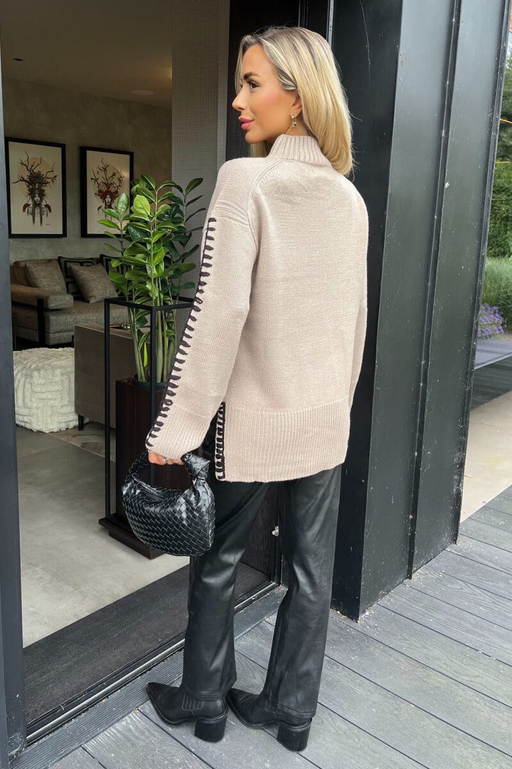 Ottilie | Minimalist Contrast-Stitch Mock Neck Sweater