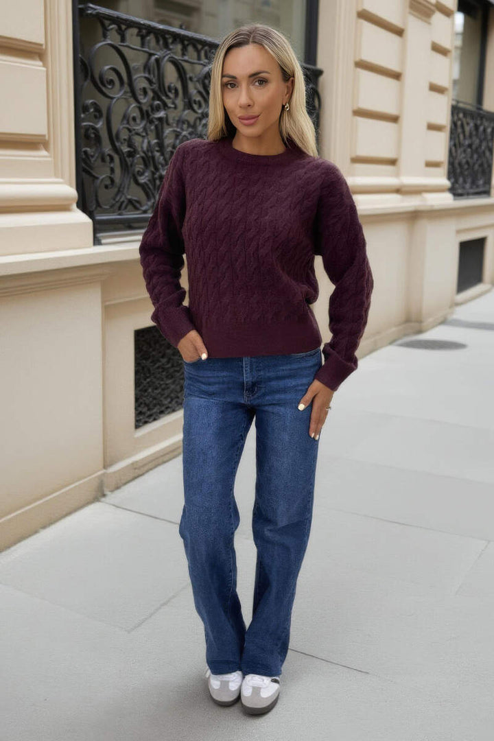 Delilah | Cozy Round Neck Cable Knit Sweater