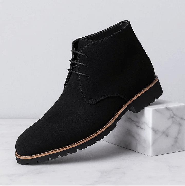 Elijah | Classic Chukka Boots with Streamlined Ankle Design