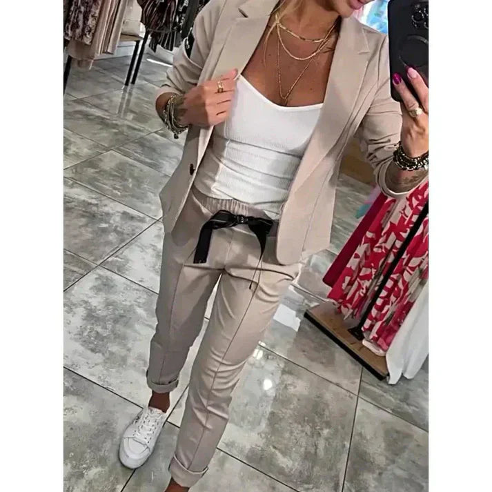 Lena | Modern Casual Chic Blazer and Pants Set