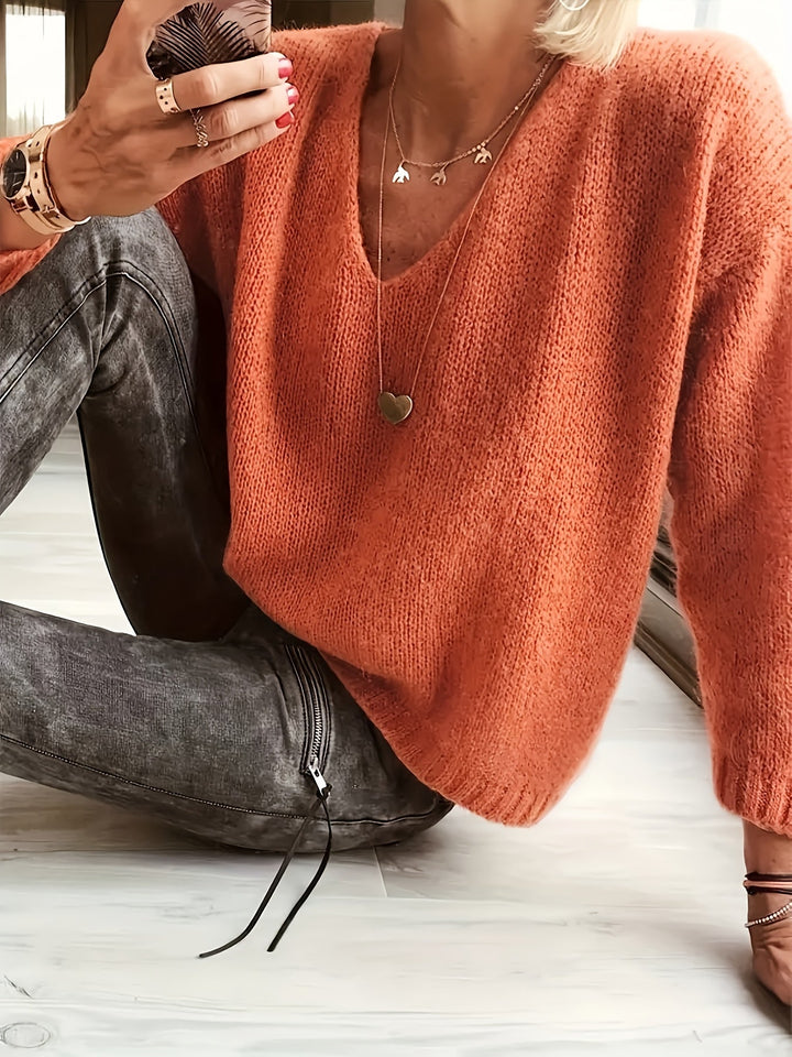 Abby | Classic Lightweight Knit Sweater with V-Neckline
