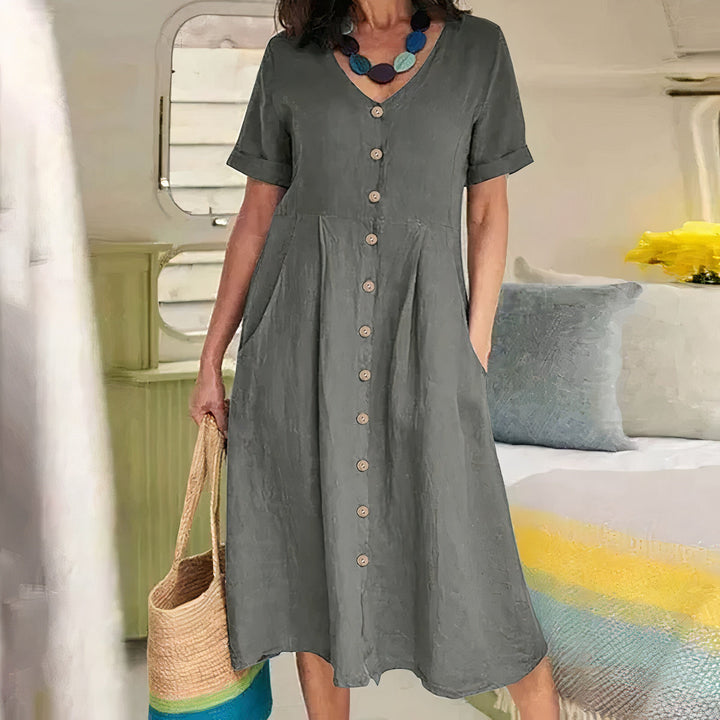 Alisa | Relaxed Buttoned Dress