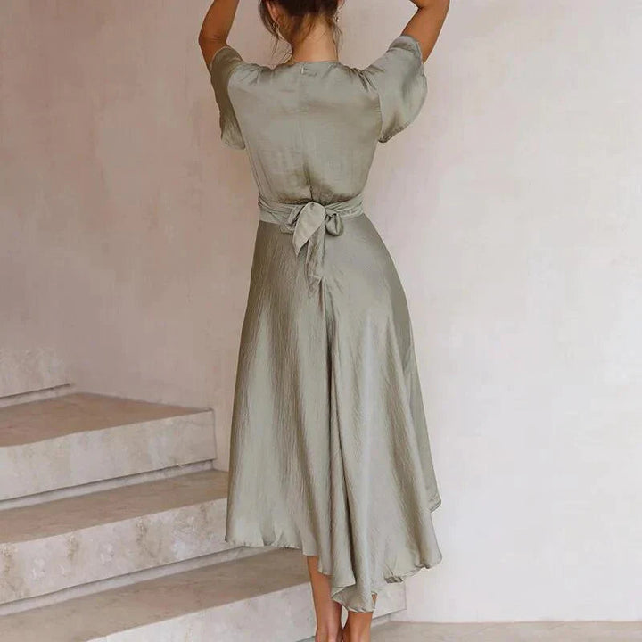 Dessa | Elegant Flowy Dress