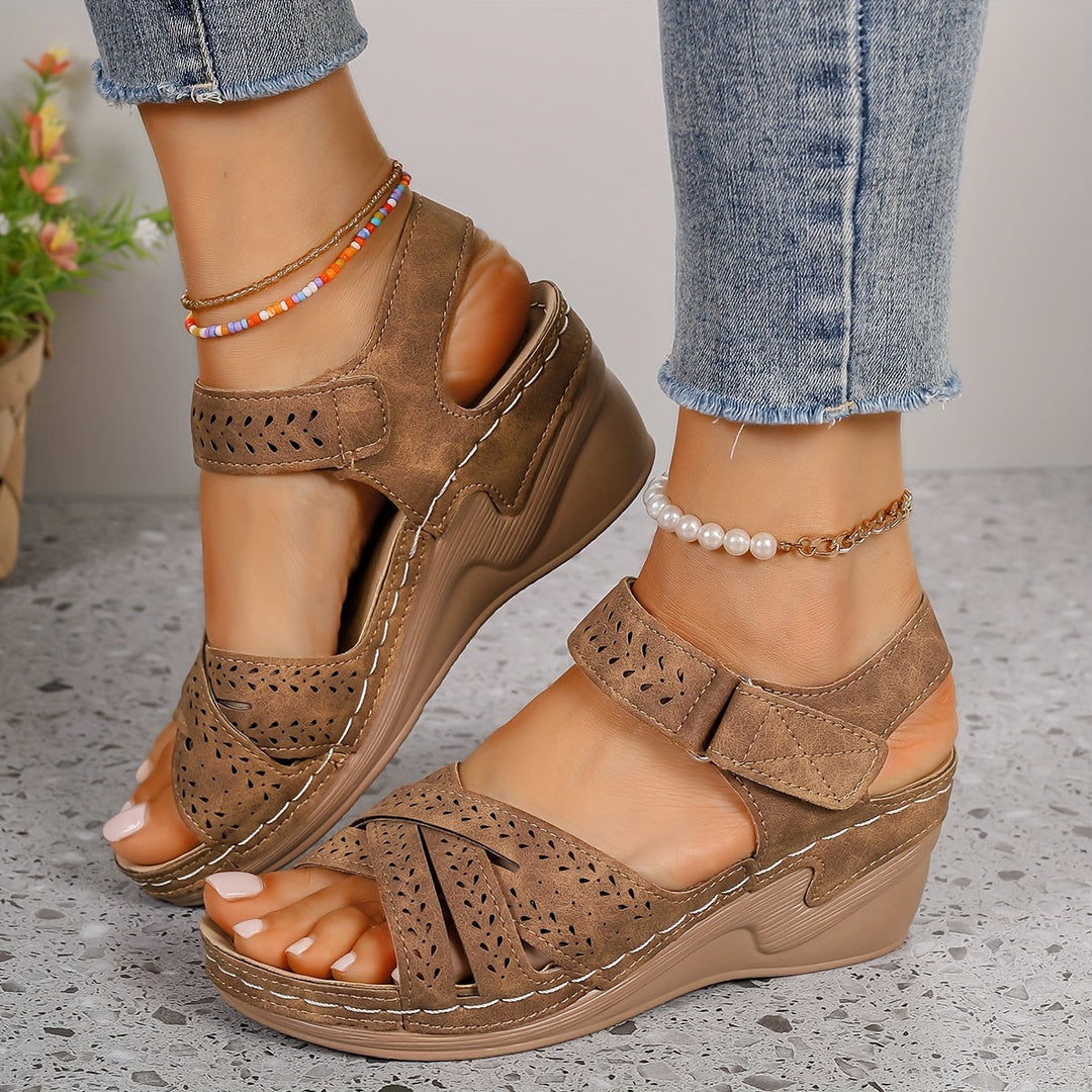 Evelyn | Timeless Heeled Sandals