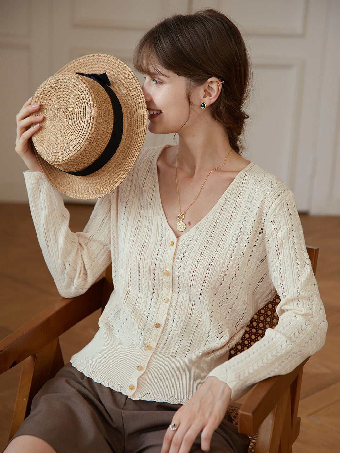 Milena | Lightweight V-Neck Cardigan with Textured Knit Pattern