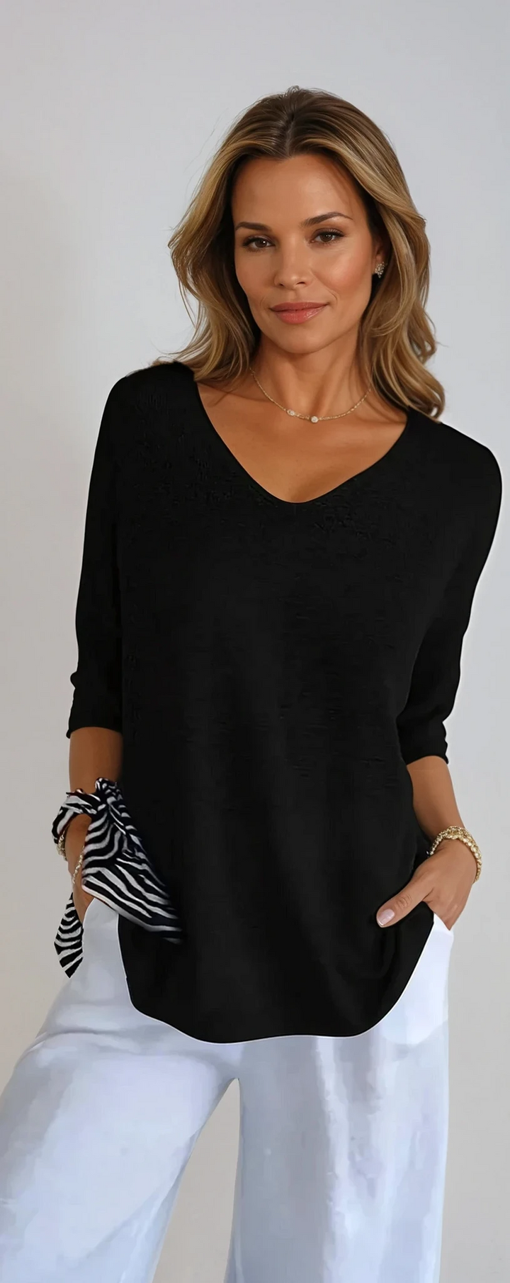 Nancy | Solid Color V-Neck Top