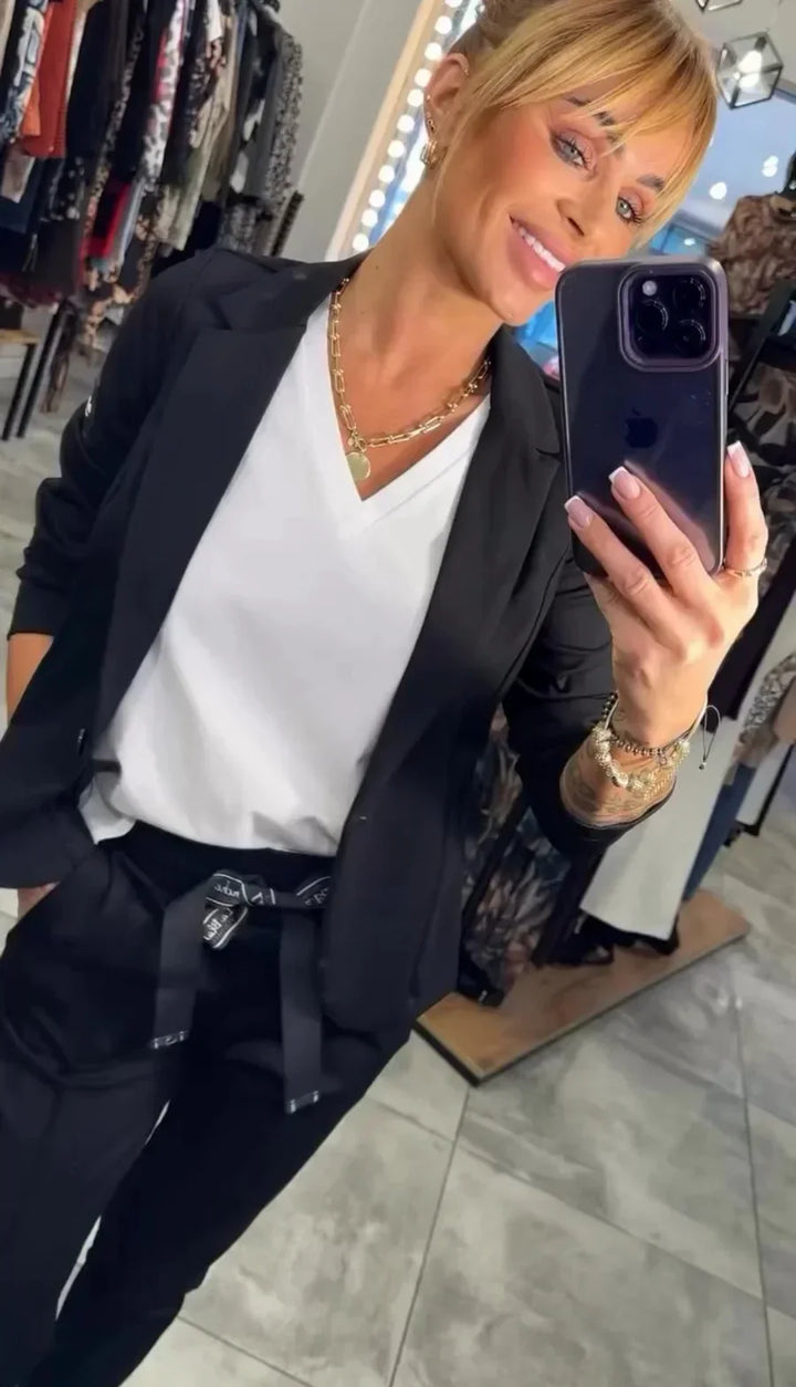 Lena | Modern Casual Chic Blazer and Pants Set