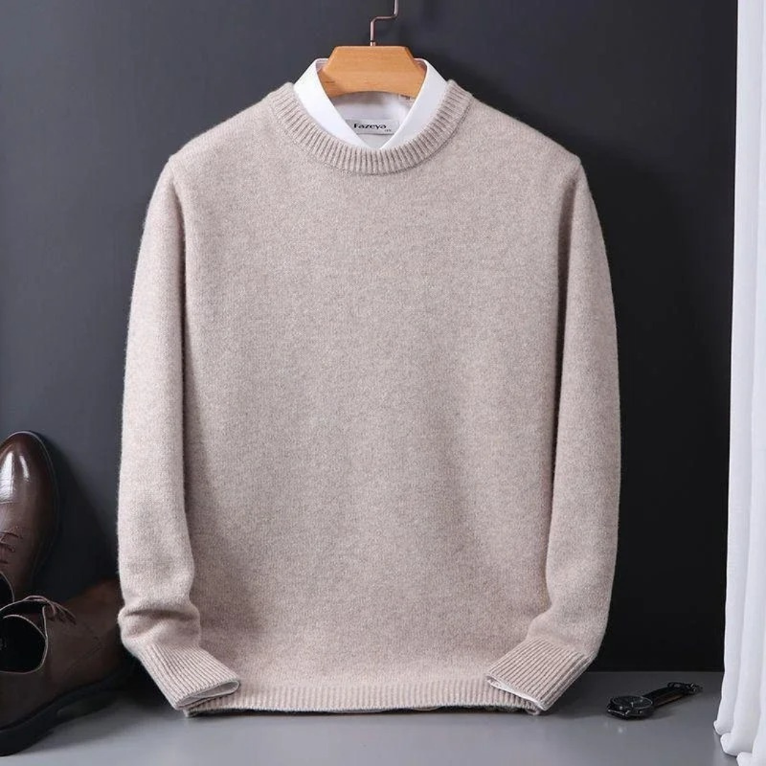 Thierry | Classic Round Neck Knit Sweater