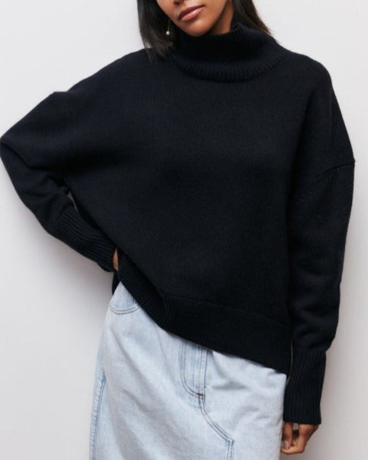Maine | Turtleneck Sweater