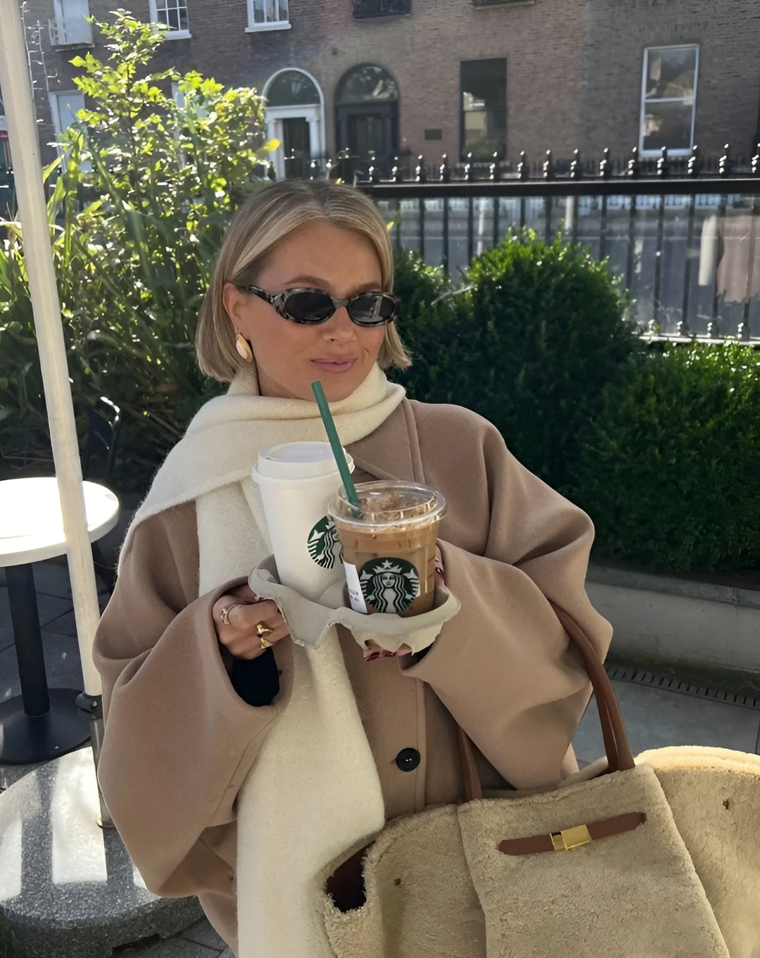 Lizzie | Elegant Oversized Long-Sleeve Coat