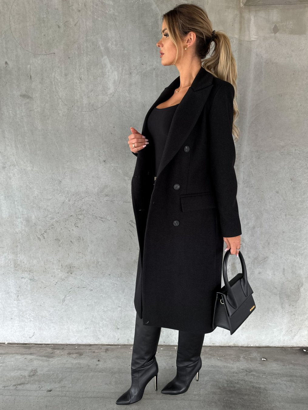 Yalena | Elegant Long Double-Breasted Coat