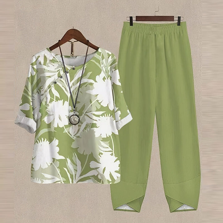 Ione | Trendy Two-Piece Printed Top and Loose Pants