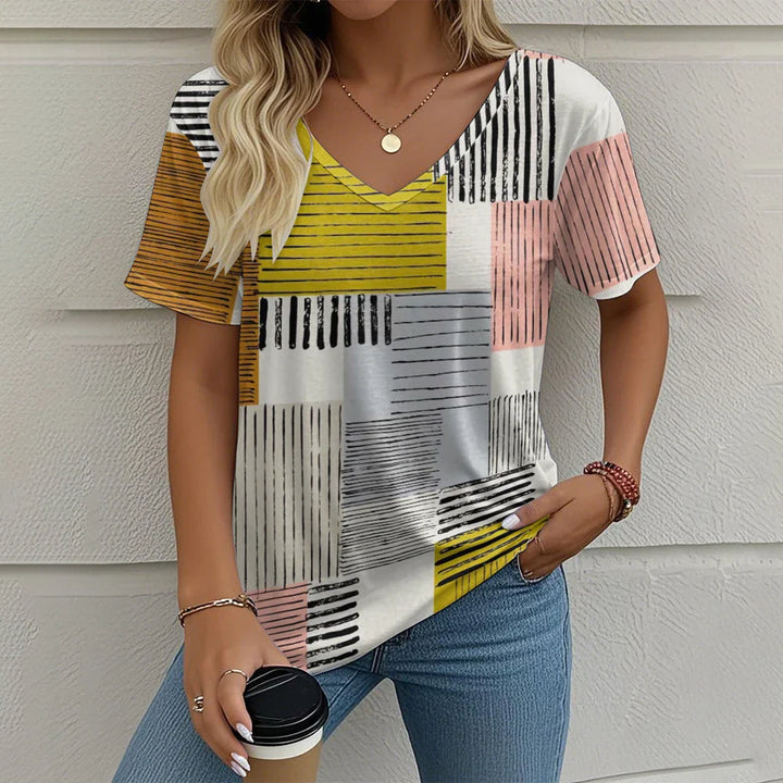 Rowena | Plaid V-Neck Tee