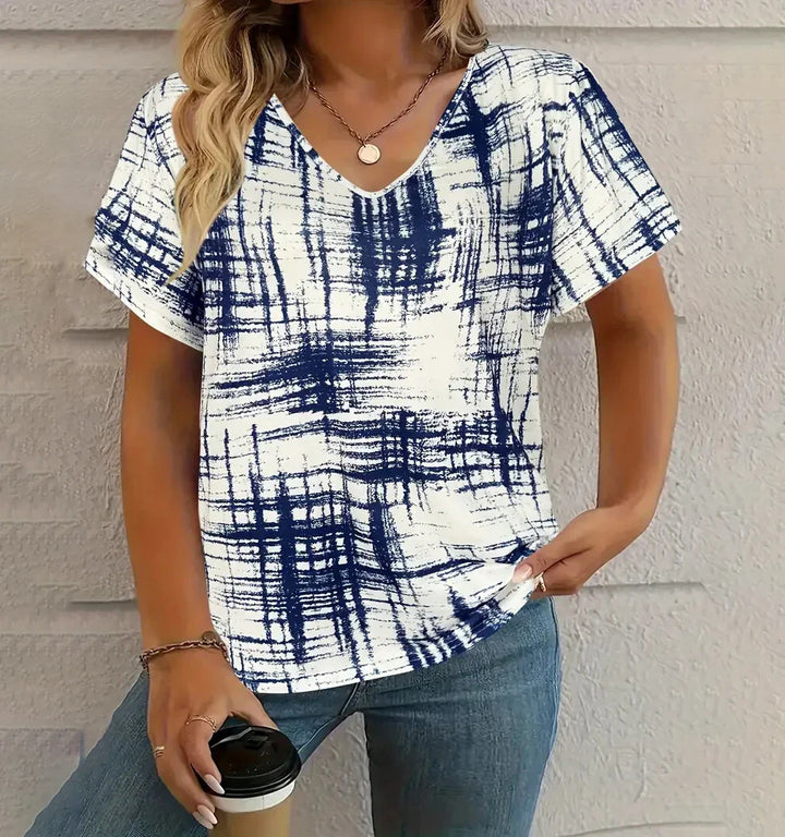 Rowena | Plaid V-Neck Tee
