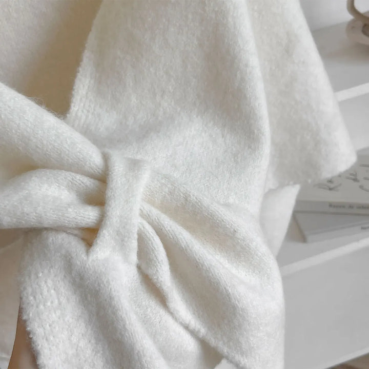 Avy | Classic Cozy Wrap Scarf