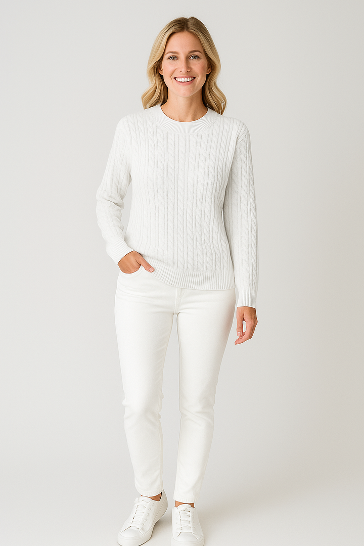 Wrenna | Classic Cable Soft Knit Sweater