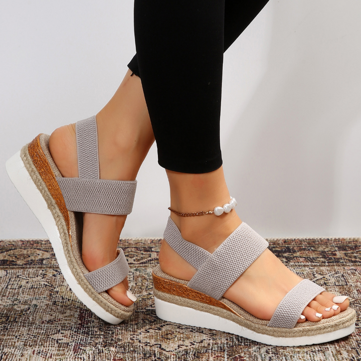 Ivana | Chic Orthopedic Sandals