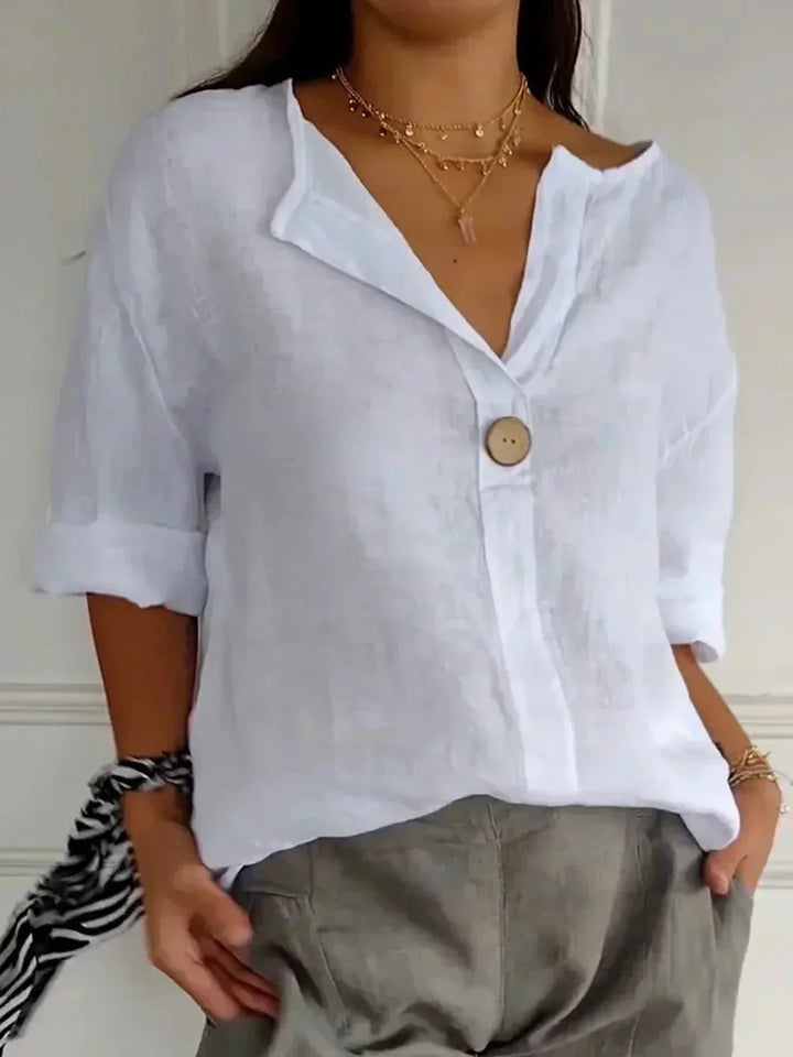 Lynde | Casual V-Neck Blouse
