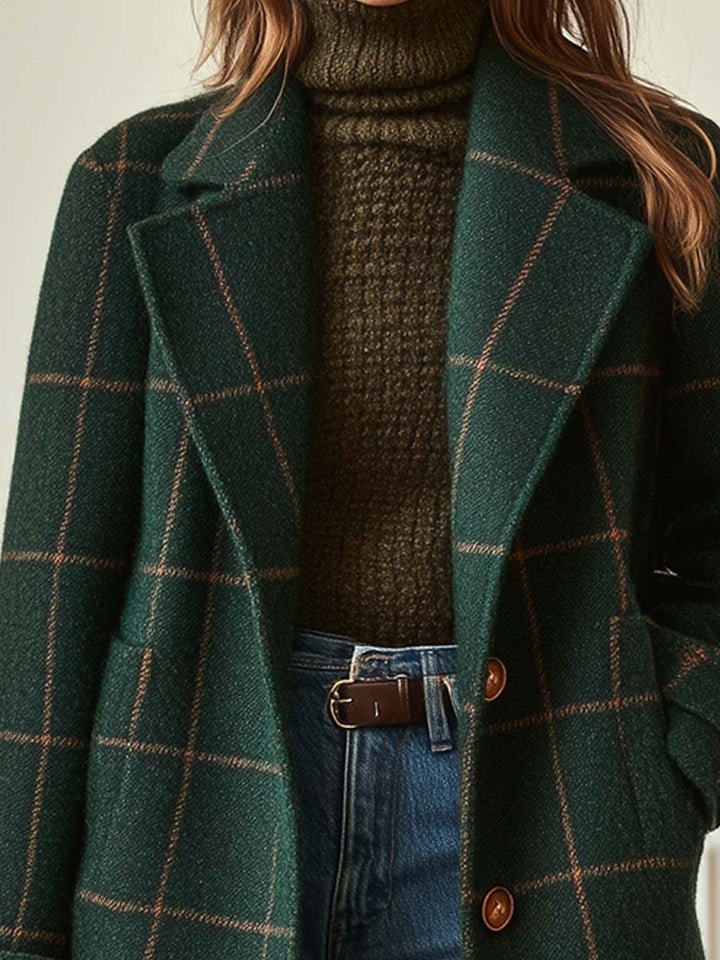 Vivia | Classic Checkered Winter Coat