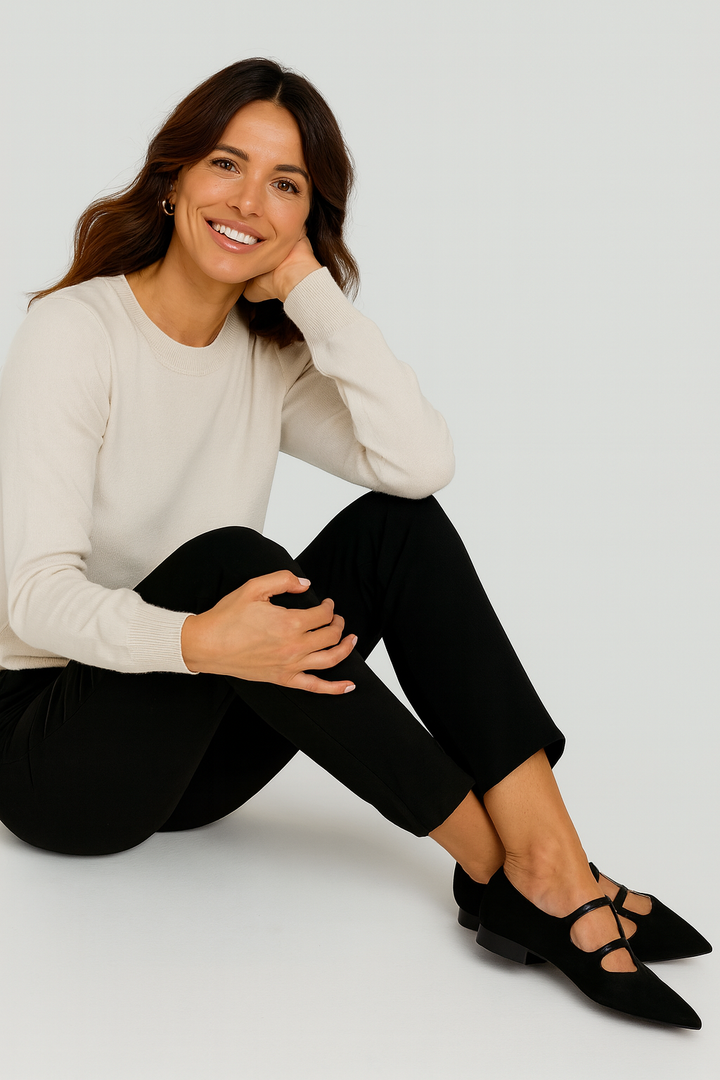 Lavinia | Classic Pointed Pumps with Crossed Straps