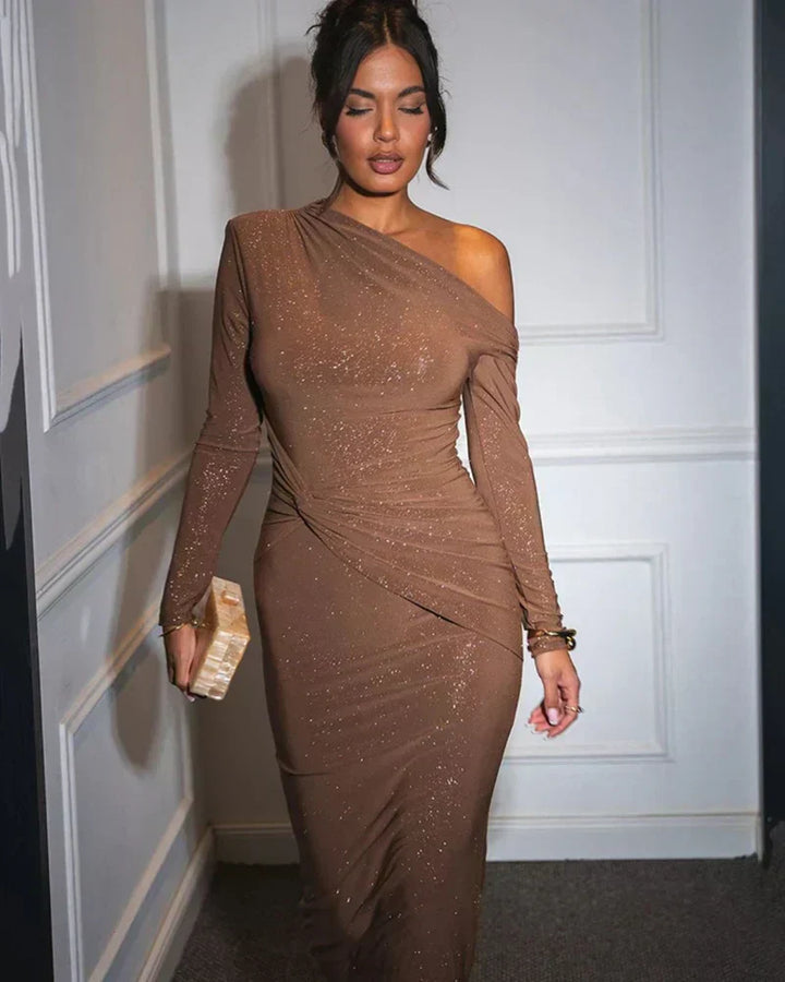 Moa | Glamorous Floor-Length Glitter Dress